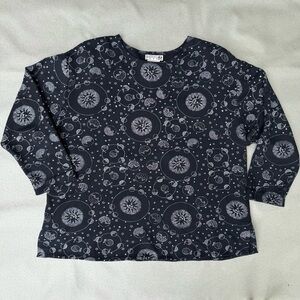 Vintage Katelyn Rose Women’s Black Moon Sun Planets Print Top Made In USA L